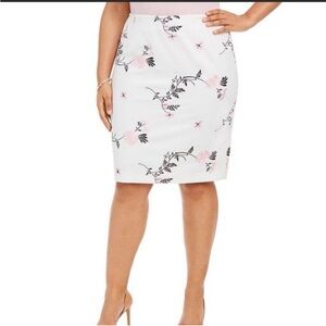 Kasper Women's Embroidered Floral Skirt size 16